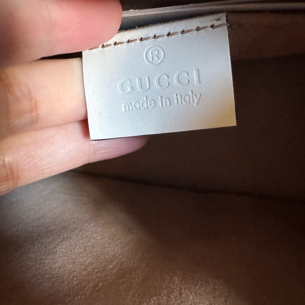 Gucci White Leather Top Handle Satchel with Navy-Red Web & Gold Hardware - Picture 6 of 9